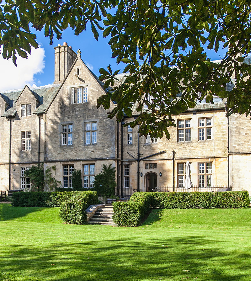 Uppingham School: A Heritage of Innovation Since 1584