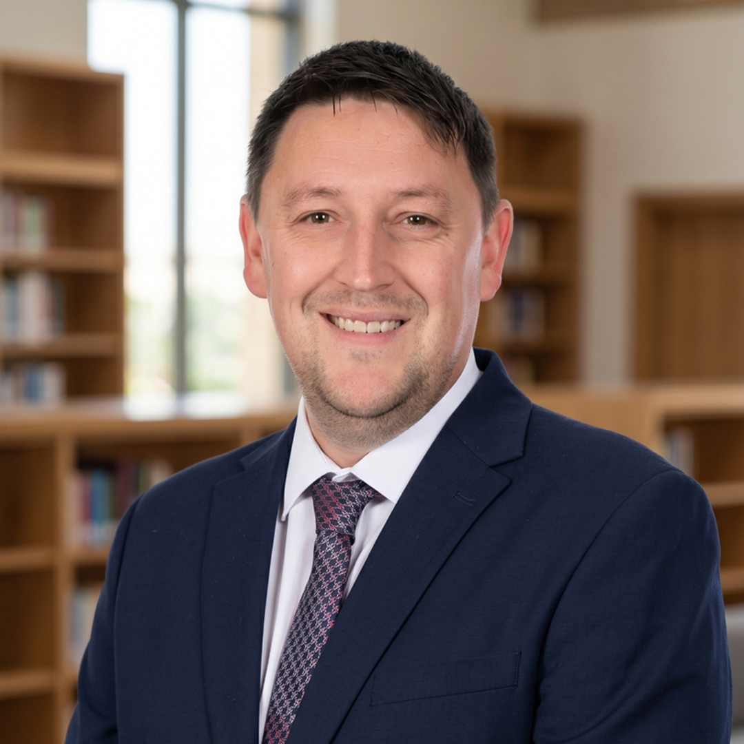Thầy Graeme Kinkead